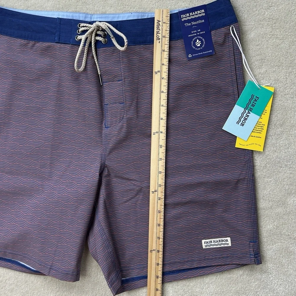 Fair Harbor The Nautilus Boardshorts Men's 38 Red Waves Swim Trunks Pockets